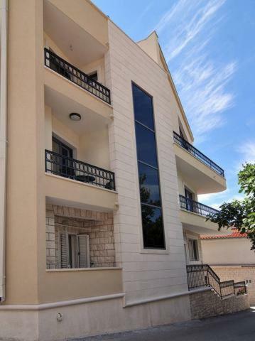 Apartments Carevic Ante Baska Voda Exterior photo